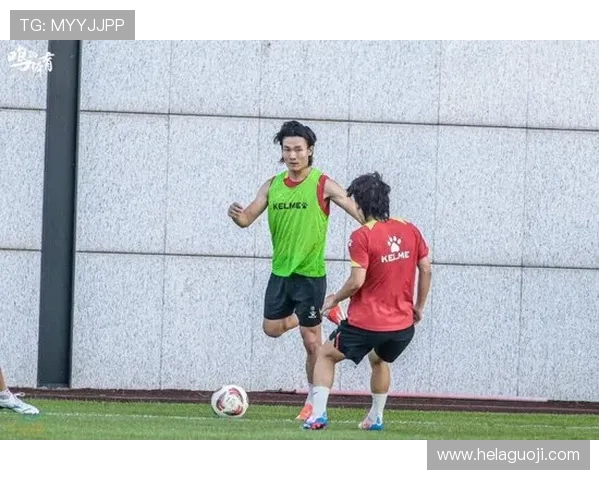 足球训练中的长传战术应用与传递精准度提升