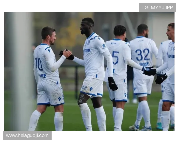 法甲球员战术角色分析及比赛表现解读